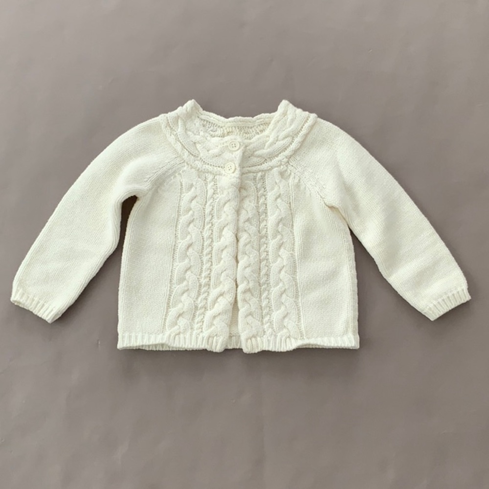 Crazy 8 sweater